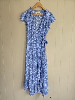 Aspiga Blue Wrap Dress Ditsy Floral XL Romantic Cottagecore Shower Feminine
